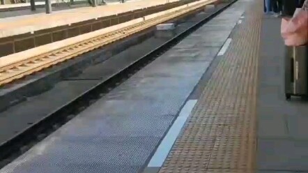 นี่เสียงอะไรกัน...