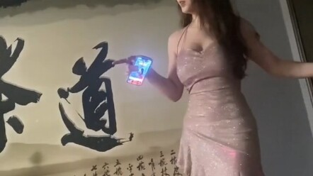 Saya jadi ingin belajar seni teh.