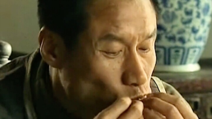 "ลุงเหวินซาน" สอนวิธีกินเป็ดปักกิ่งแบบตำราเรียน! ควันไฟปกคลุมปักกิ่ง