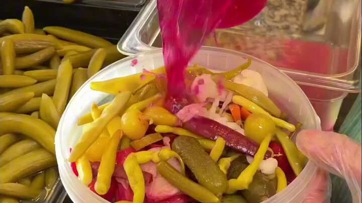 คนสองกวางตุ้งรักษาช่องปากให้แห้งเสมอ