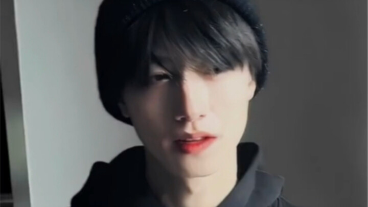 Dari pria idola kelas online hingga pria idola kopi pahit, semuanya adalah dia!!!