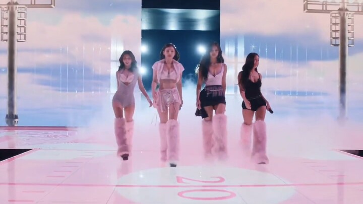 TWICE Nayeon, Momo, Sana, Tzuyu: Full Stage Performance from the Victoria’s Secret Fashion Show