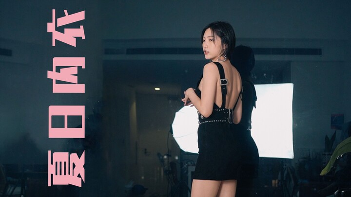 เปิดหลังเว้าลึก คอวีลึก จะเลือกชุดชั้นในอย่างไรให้แต่งตัวได้อิสระในหน้าร้อน