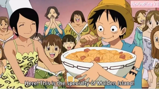 Luffy when in women's kingdom 🤣🤣🤣