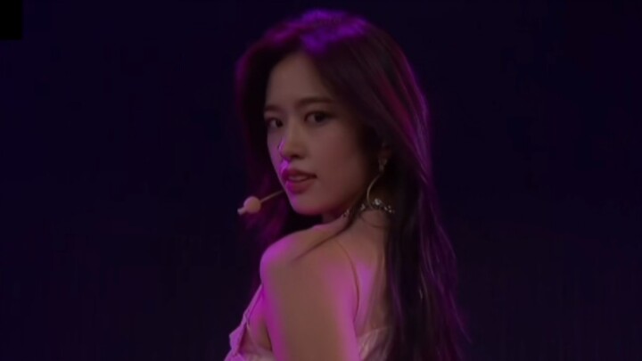 【IVE】أروع مقدّمات IVE في حفل MAMA!