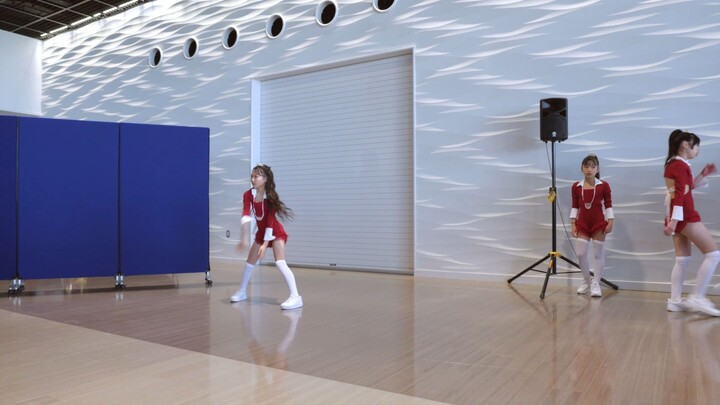 【4K60P】Vũ đoàn học sinh trung học trắng SI