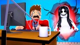 ROBLOX GHOST HAUNTED ME INSIDE A HUGE SKYSCRAPER