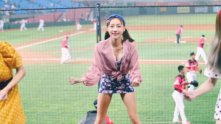 210330 Rakuten Monkeys Rakuten Girls Mid-game Dance Whitney Huini cam (Rakuten Hakka)