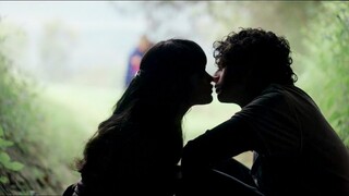 Thursday's Widows / Kiss Scene - Juandi and Ramona (Diego Bernal and Sasha González) | 1x06