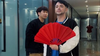 优 雅 永 不 过 时