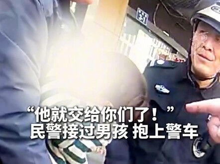 หนุ่มส่งพัสดุระหว่างทาง “เซ็นรับ” เด็กชายวัย 3 ขวบไปเฉยเลย? หยางสวี่เหว่ย คำชมห้าดาวให้คุณเลยสำหรับอ