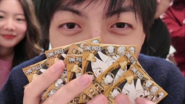 คนเจ็ดคนช่วยกันรื้อโจรสลัดนี้...ยังจะรื้อกันไหวอีกเหรอ...