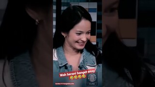 Wah berani banget enzy 🤣🤣🤣🤣 #tonightshow #nettv #vincent #desta #vincentdesta #vindes #enzy #hotman