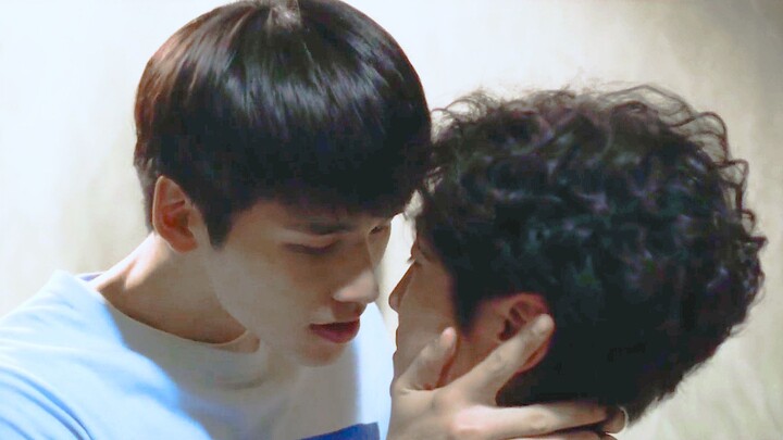 Help! This straight-drama supporting character’s kiss scene totally outshines so many BL dramas! How