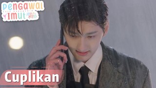 Cute Bodyguard | Cuplikan EP07 Kasihan Gu Rong Basah Kuyup Menunggu Jingjing | WeTV【INDO SUB】