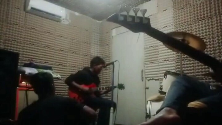 lagu untuk yunita by gunfals