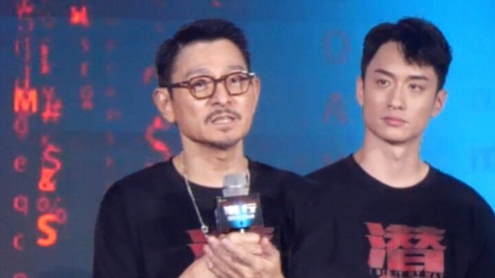 Thật may mắn khi được gặp một bậc tiền bối như Lưu Đức Hoa! Ông luôn ở phía sau âm thầm dìu dắt các 