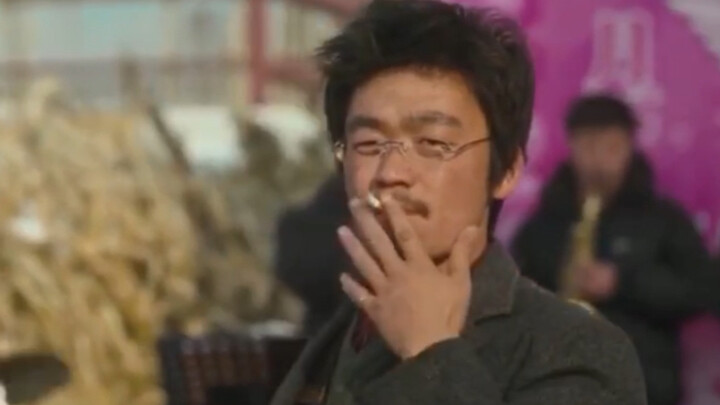 导演：我就让你抽根烟，你竟给我抽进北影教科书里了？