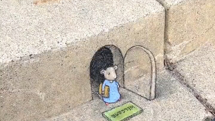 Follow now for instant replies! For you with an artistic soul—no explanation needed!