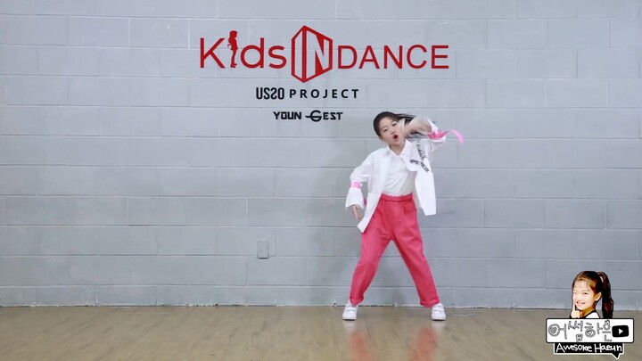 Roshan membawakan ulang lagu BTS "Boy With Luv"