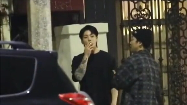 Help! Little Kook is so handsome—those puffs of smoke were freaking awesome, sob sob | Jin Jang Guk
