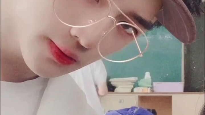 Zhang Kangle Archaeology 5, Lele who wakes up early is lively, lively, and "not dull"... #ZhangKangl