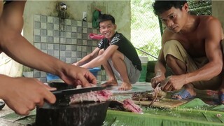 TIẾT CANH MÈO & THỊT MÈO ĐỦ MÓN • Ẩm Thực Chỉ Có Ở Miền Núi | Nhịp Sống Thường Ngày