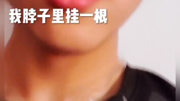 “Sao anh ấy được gọi là trai sành điệu còn mình lại bị gọi là lông chồn?” #ThánhNgố #HàiHước