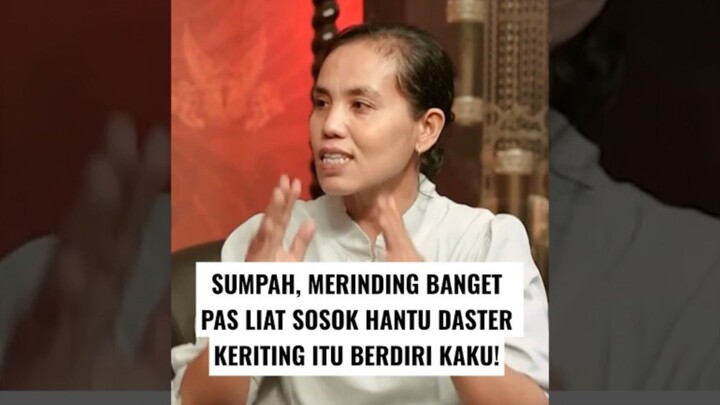 Sumpah, merinding banget pas liat sosok hantu daster keriting itu berdiri kaku! #hantu #penampakan