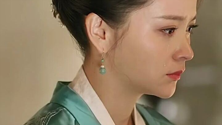 Let’s take a look at the eight major ancient hair ornaments from “No Longer Lost in Love”