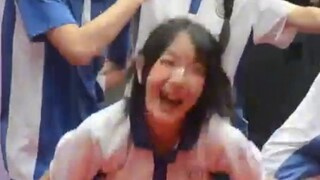 [Bây giờ là năm 2019 rồi sao?] Học sinh trung học 17 tuổi cũng muốn được bạn yêu mến!