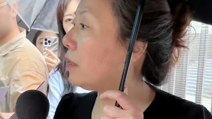 “Even though we’ve never met, my heart still aches for you.”