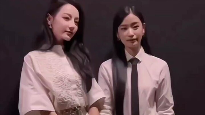 A group photo of Tu and Reba at the Dior show and a personal clip of Tu~