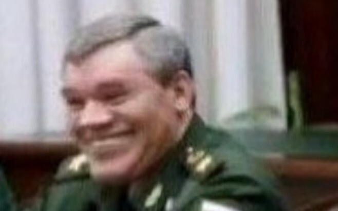 Tiga kalimat: Biarkan Rusia mengirim 180.000 tentara