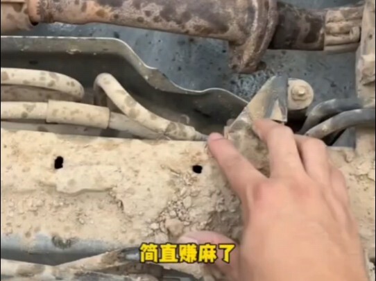 แลนด์ครูเซอร์ของคนอื่นมีแค่สองตันกว่า แต่ที่พี่ซื้อมาน้ำหนัก 3 ตันนี่คุ้มสุดๆ เลย!