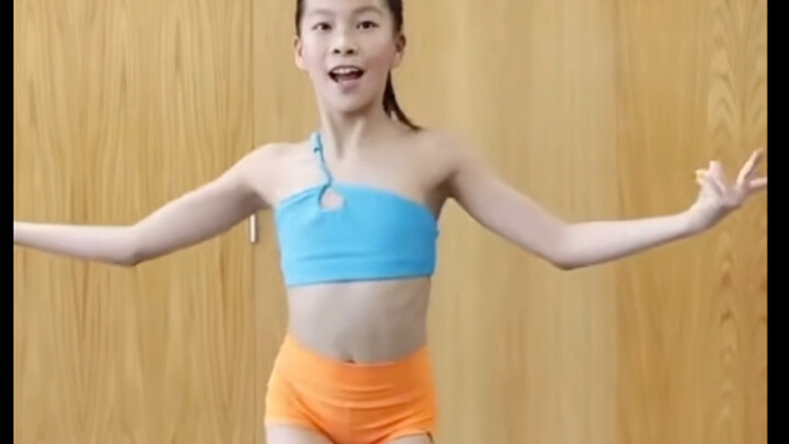 Dance students' own choreography performance