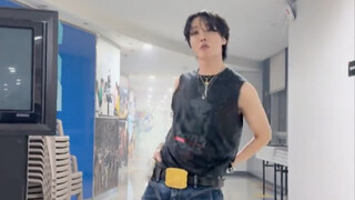 250621 Jung Ho-sik updates TikTok from audio-only to omniscient perspective—let's go!🤣🤩