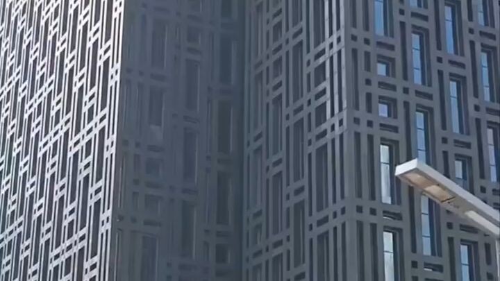 เรายังรักกันไม่มากพอ