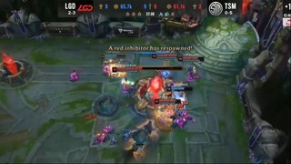 Chạy mau chạy lẹ đi mấy bé #funny # leaugeoflegends #lol #FunnyLOLChannel