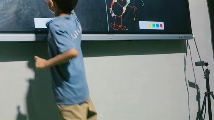 my son Getting Enjoy having Done his creativity 😀