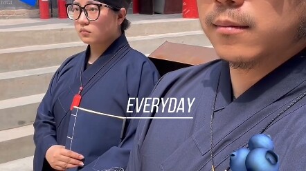 道观废物日常变装