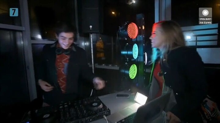 Nikodem Rozbicki i Agnieszka Kaczorowska - Dancing With The Stars. Taniec Z Gwiazdami 05. Odcinek 01