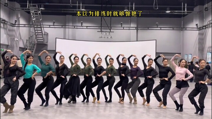 “Cứ tưởng lúc tập luyện đã đủ gây kinh ngạc rồi”