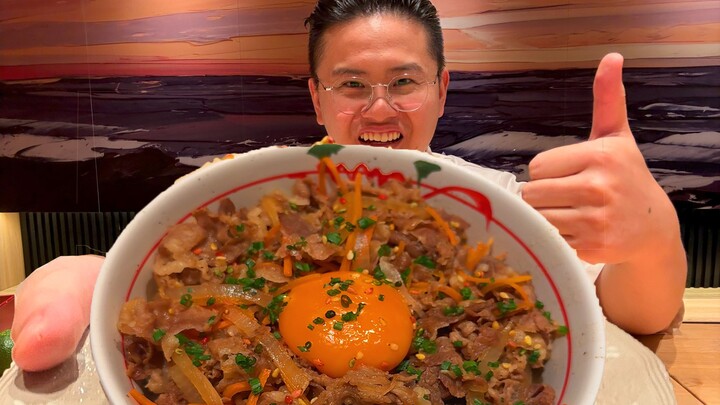 Kepala koki pakai alasan cicipi masakan untuk ngemil makan malam, bahkan nyimpen sedikit sisa bahan 