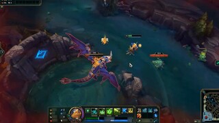 Rat Vanguard Combo: Press Q to turn the Vanguard invisible! Invisible collision is the most deadly!