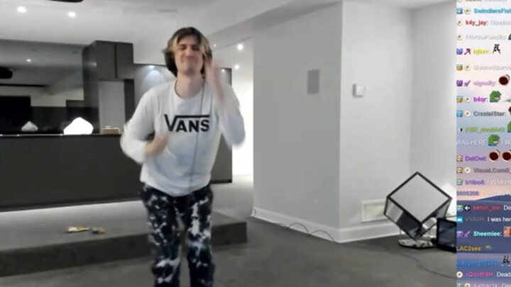 xQc ถูก Jesse ยุให้เต้นท่าเซ็กซี่บน TikTok เพื่อแชท (ฉันแพ้แล้ว บันทึกไว้เอง)