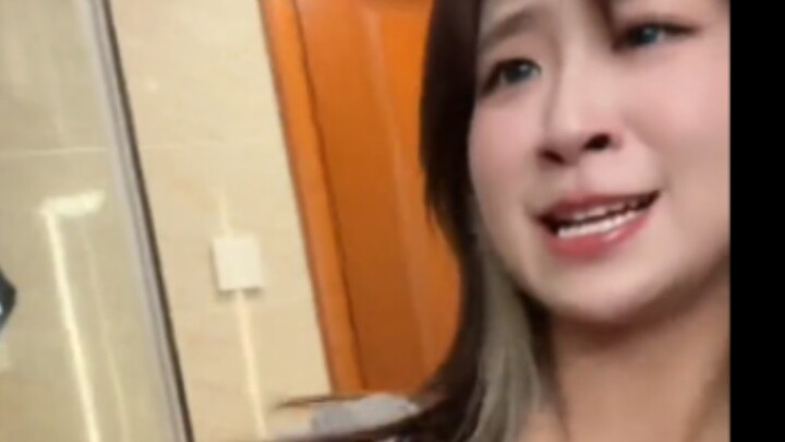 إن أنثى التيرانوصور في سيتشوان وتشونغتشينغ ليست هكذا، أؤكد ذلك.