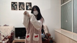 My sister's dancing skills were not good for the first time, I apologize to everyone!!