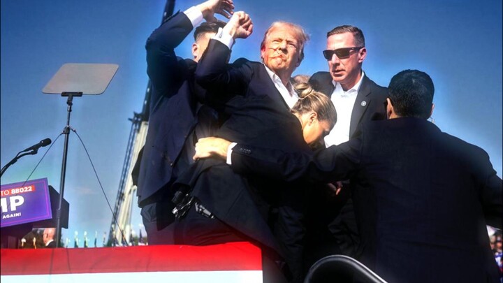 Even the blood I shed is bright red, Aden—how can you possibly compare to me?