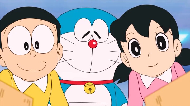 Teman-temannya secara tidak sengaja mengambil beberapa anak kucing, dan Xiao Dora menyimpannya di ru